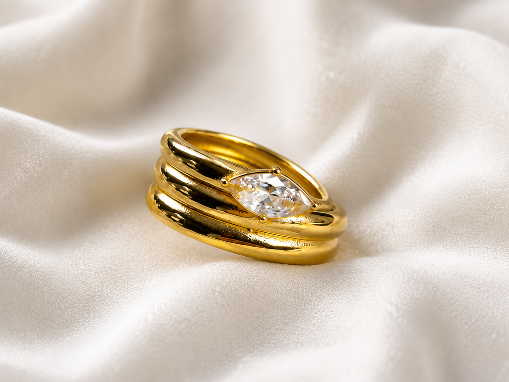 Elara Luxe Ring