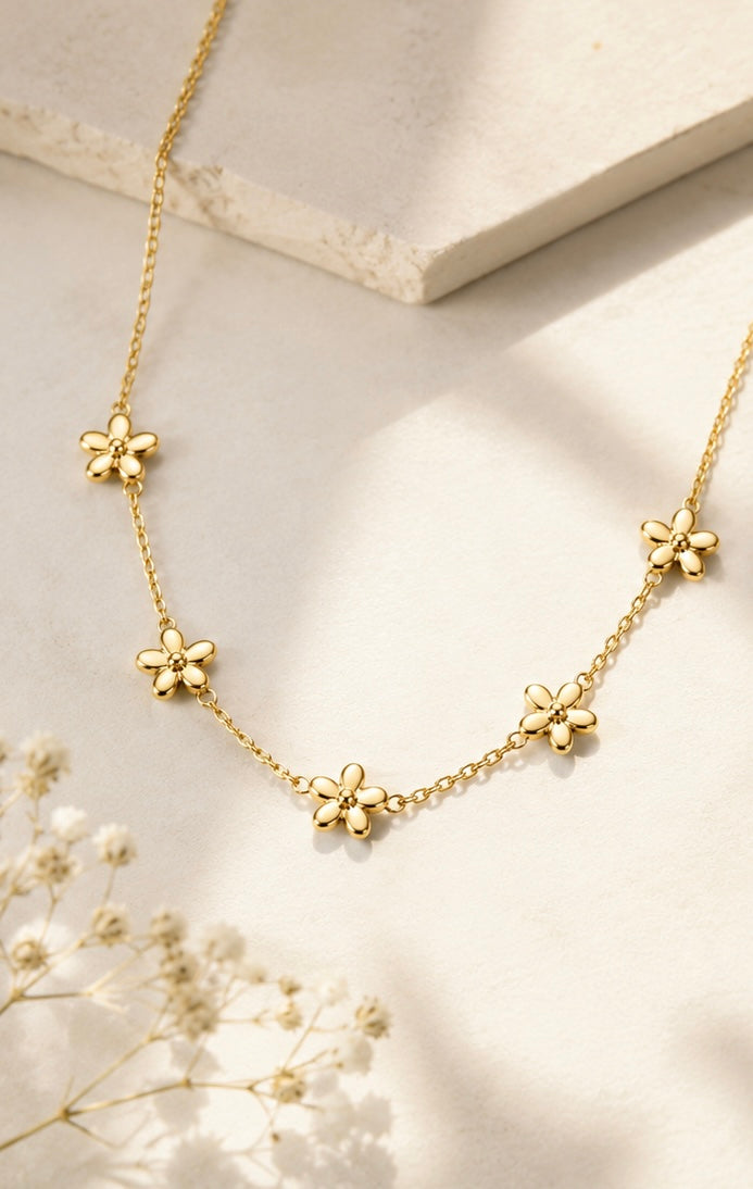 Celestia Fleur Trail Necklace