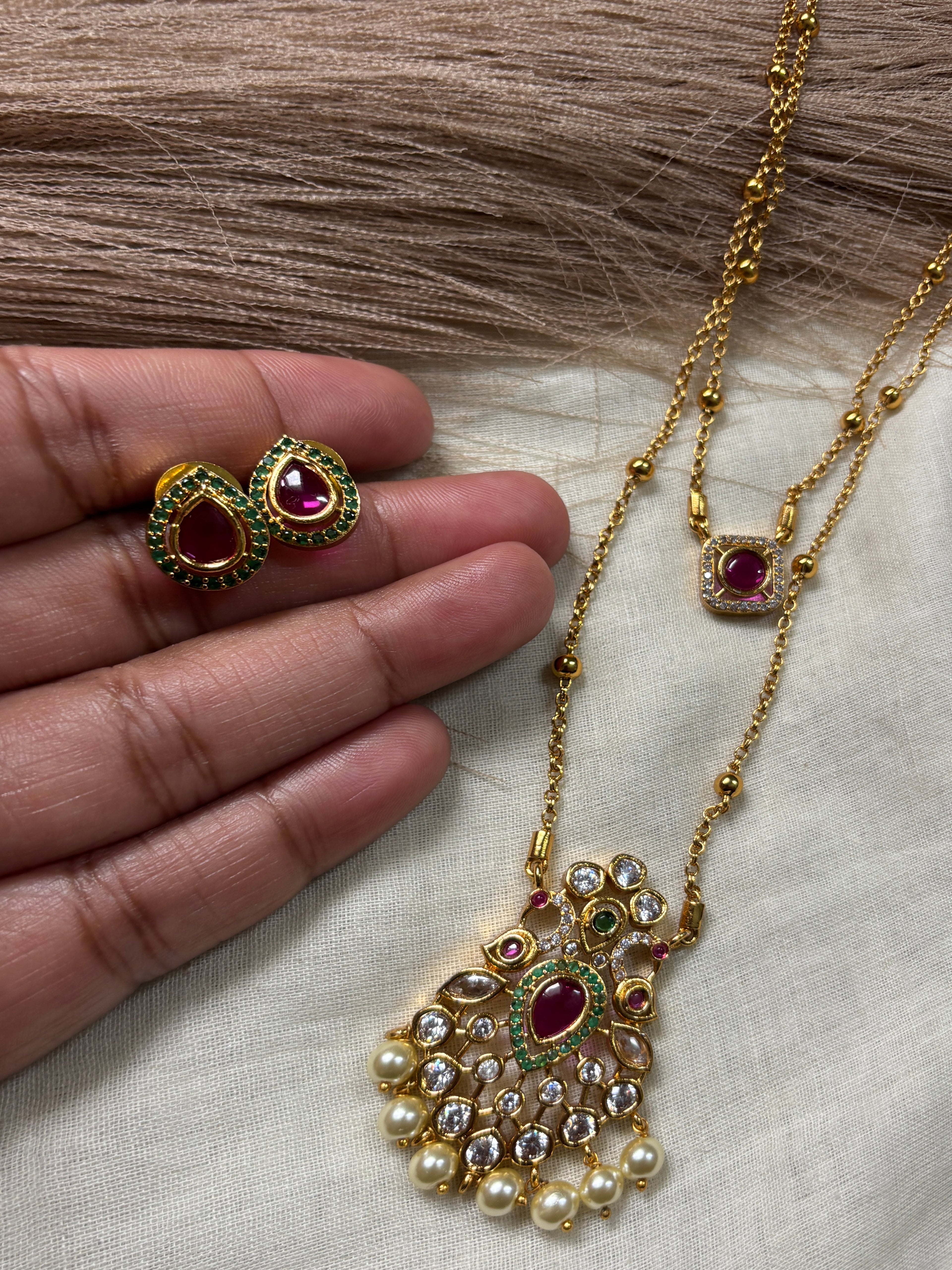 Ruby Royale Pendant Set
