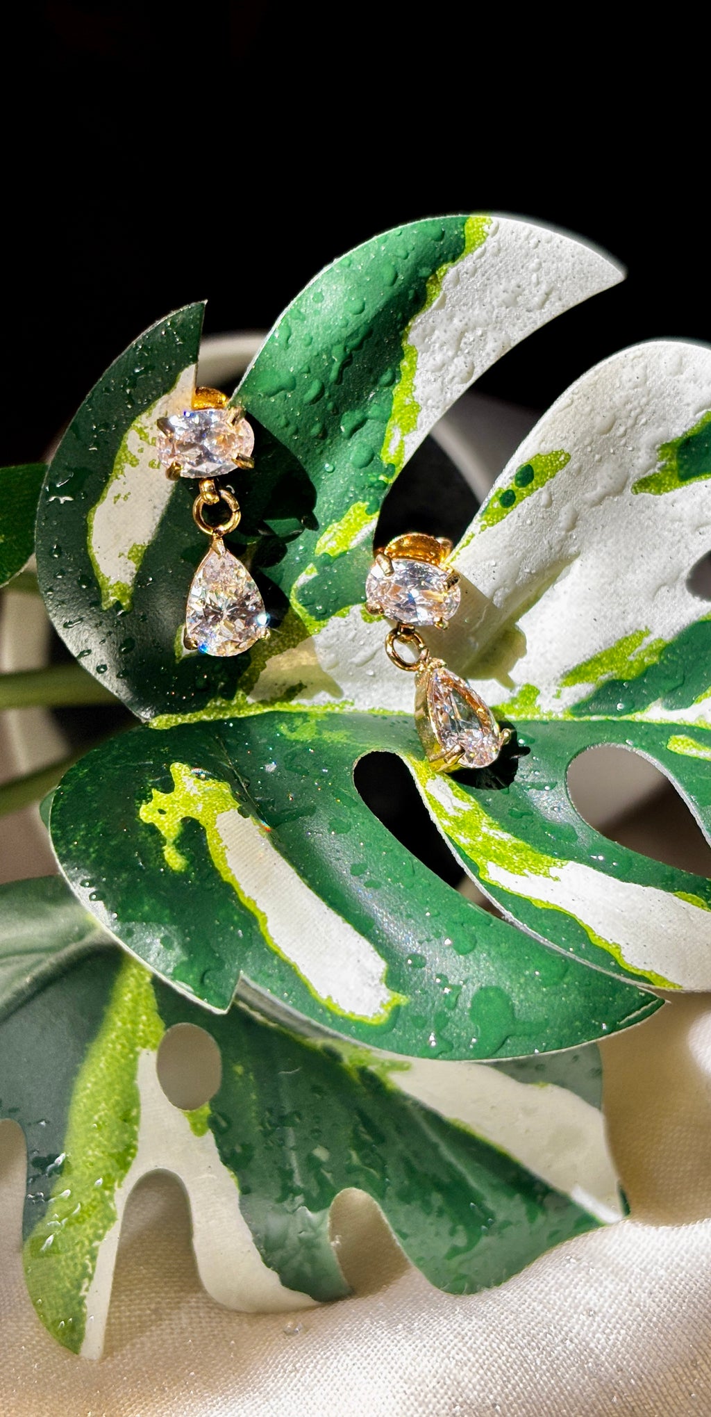 Lumiere Drop Earrings